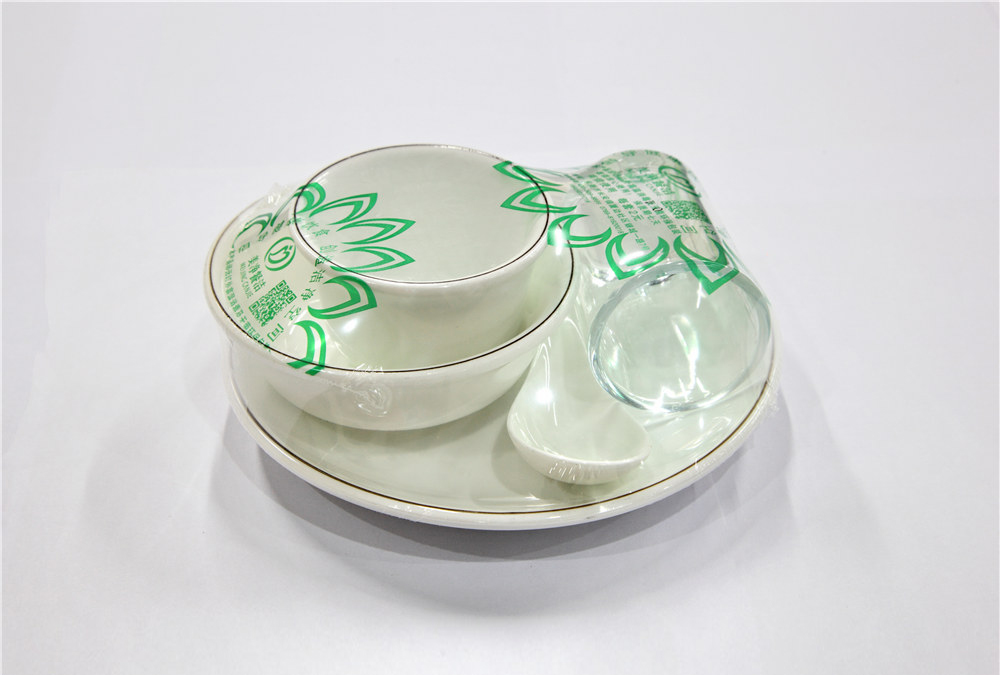 餐厅的91免费视频入口餐具清洗配送安排